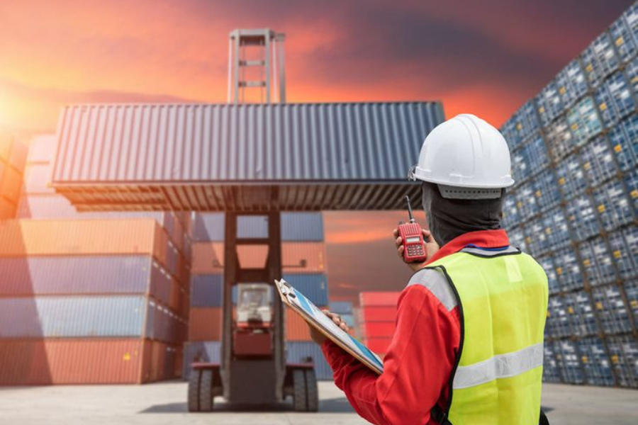 tips memilih jasa logistik internasional yang tepat