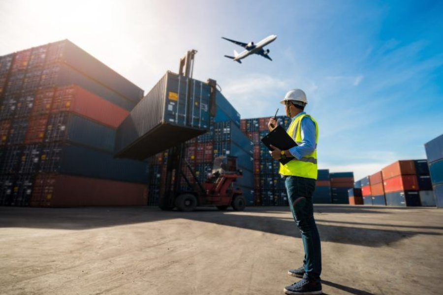 siapkan pengiriman kontainer yang lebih teratur bersama dermaga indonesia